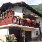 Kolman Apartman *